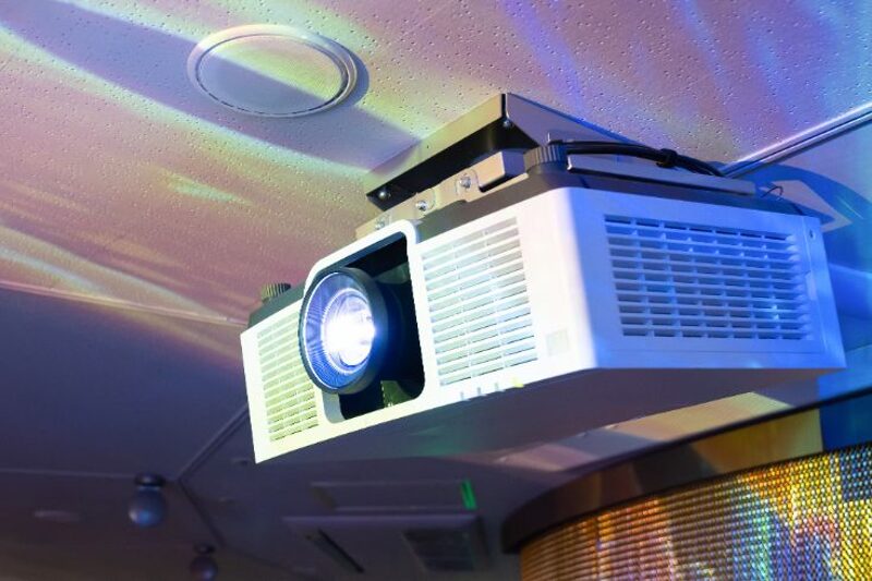 プロジェクションマッピングとは？